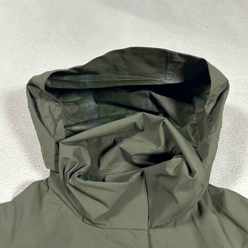 Uniqlo Blocktech Coat Mens Large Olive Green Rain Jacket Waterproof Windproof - Picture 4 of 7
